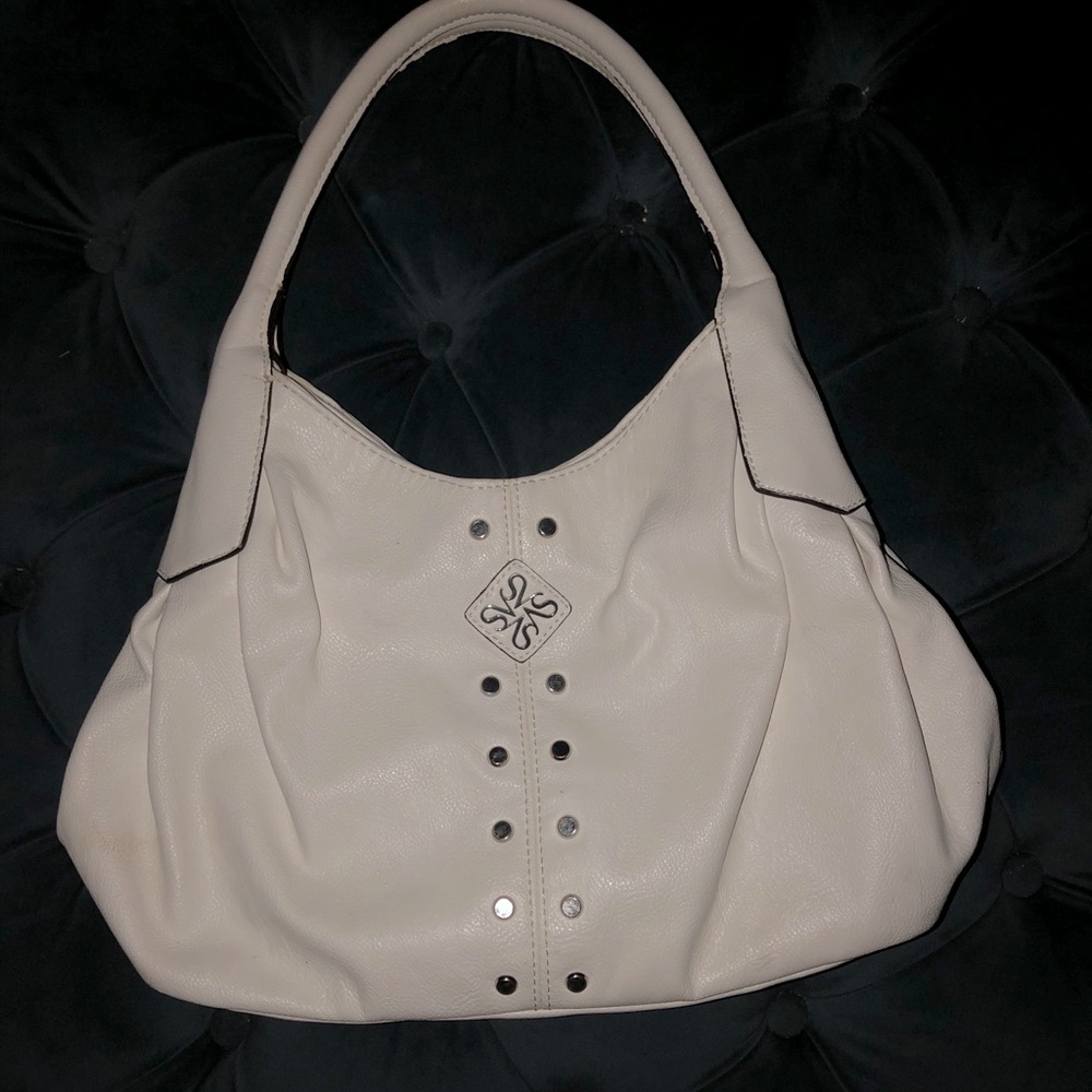 Vera Wang White Handbag Magnet Clasp